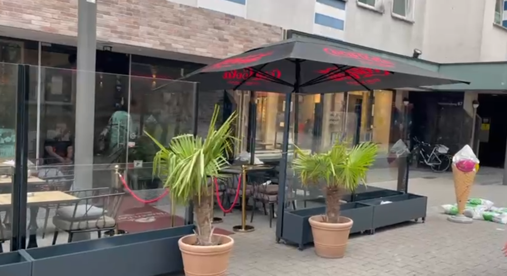 pistonlu rüzgar kırıcı cam
