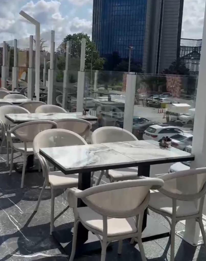 ruzgar kesici cam korkuluk